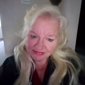 Meet your Posher, Jacqueline